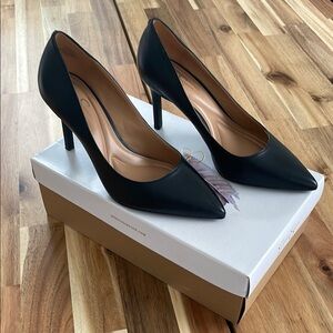 Black Heel Pumps Jessica Simpson